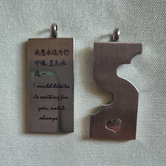 Pendants - Picture 1 of 1
